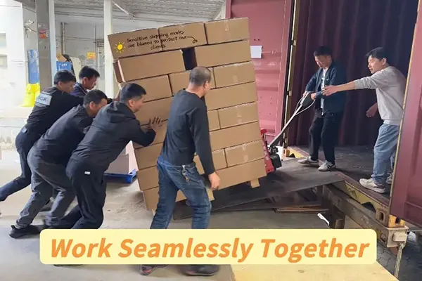 कार्यक्षम लोडिंग- स्किनकेअर पेपर बॉक्सेसचा 40HQ कंटेनर