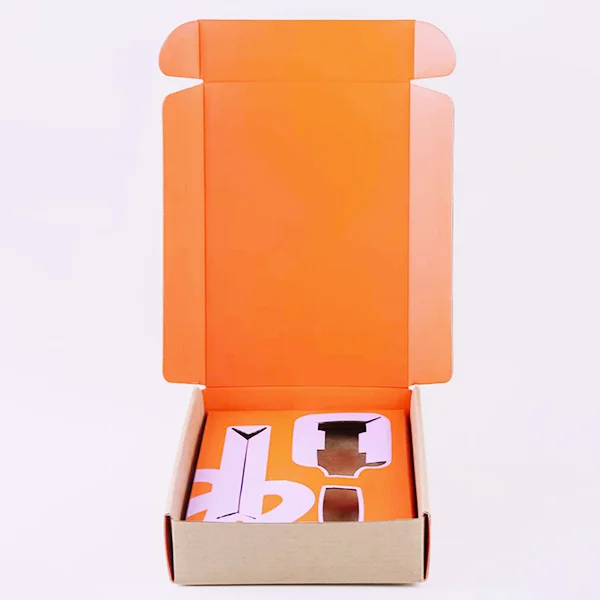 मेलर बॉक्स