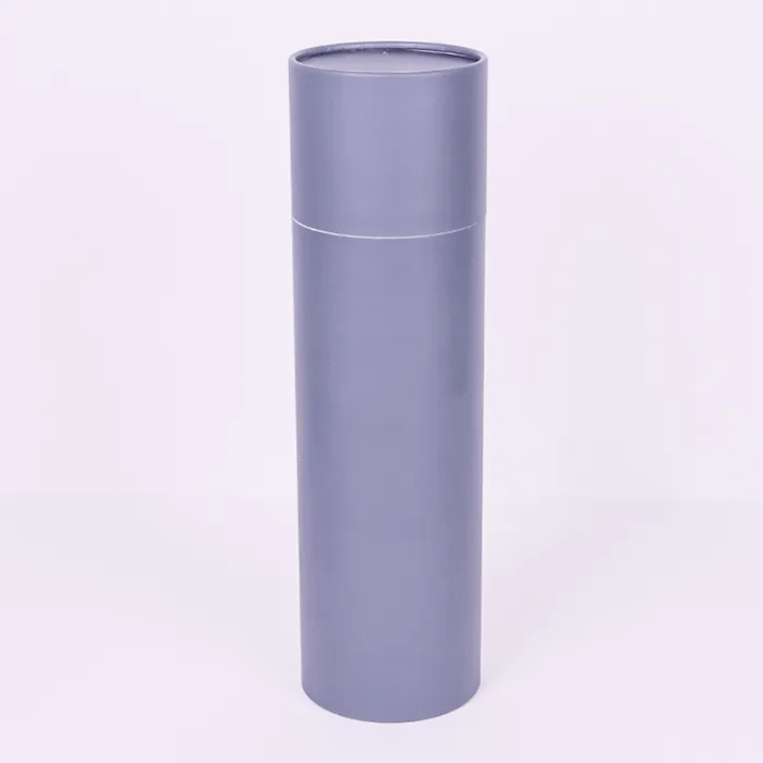 टी-शर्ट पेपर ट्यूब्स